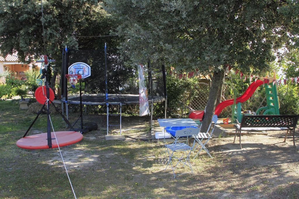 Appartement Les Balcons D'Azur Vernegues ภายนอก รูปภาพ